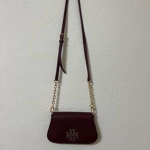 Burgundy tory burch crossbody